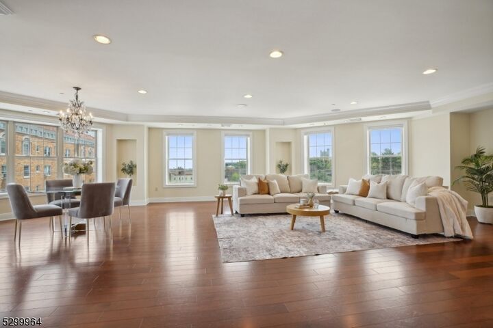 48 S Park St 522  Montclair Twp. NJ 07042 photo