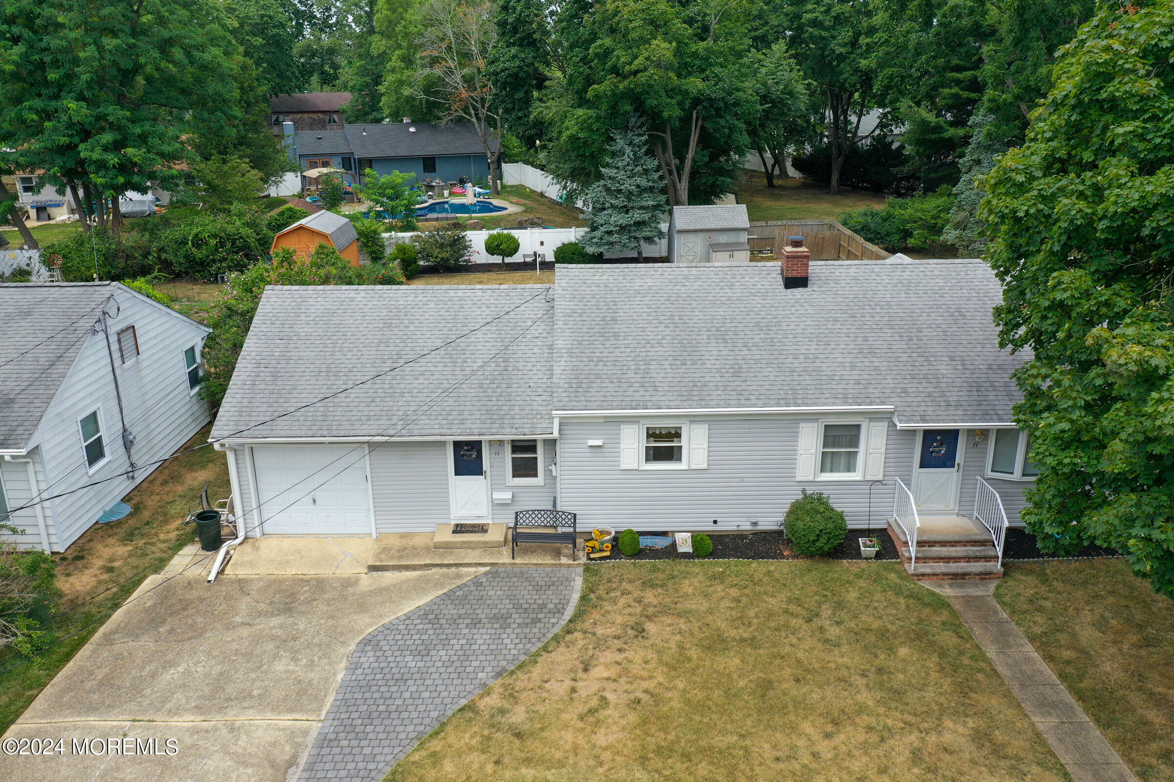 Property Photo:  11 Meadowbrook Avenue  NJ 07724 