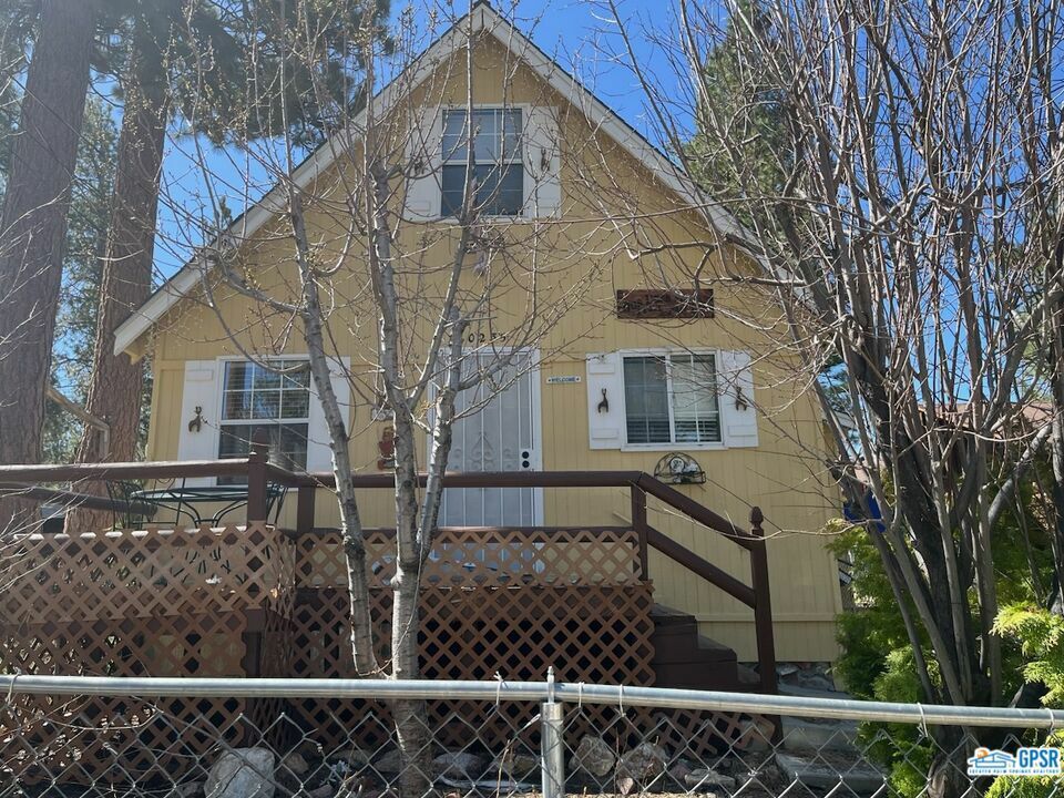 Property Photo: 40235 Guinan Lane CA 92315
