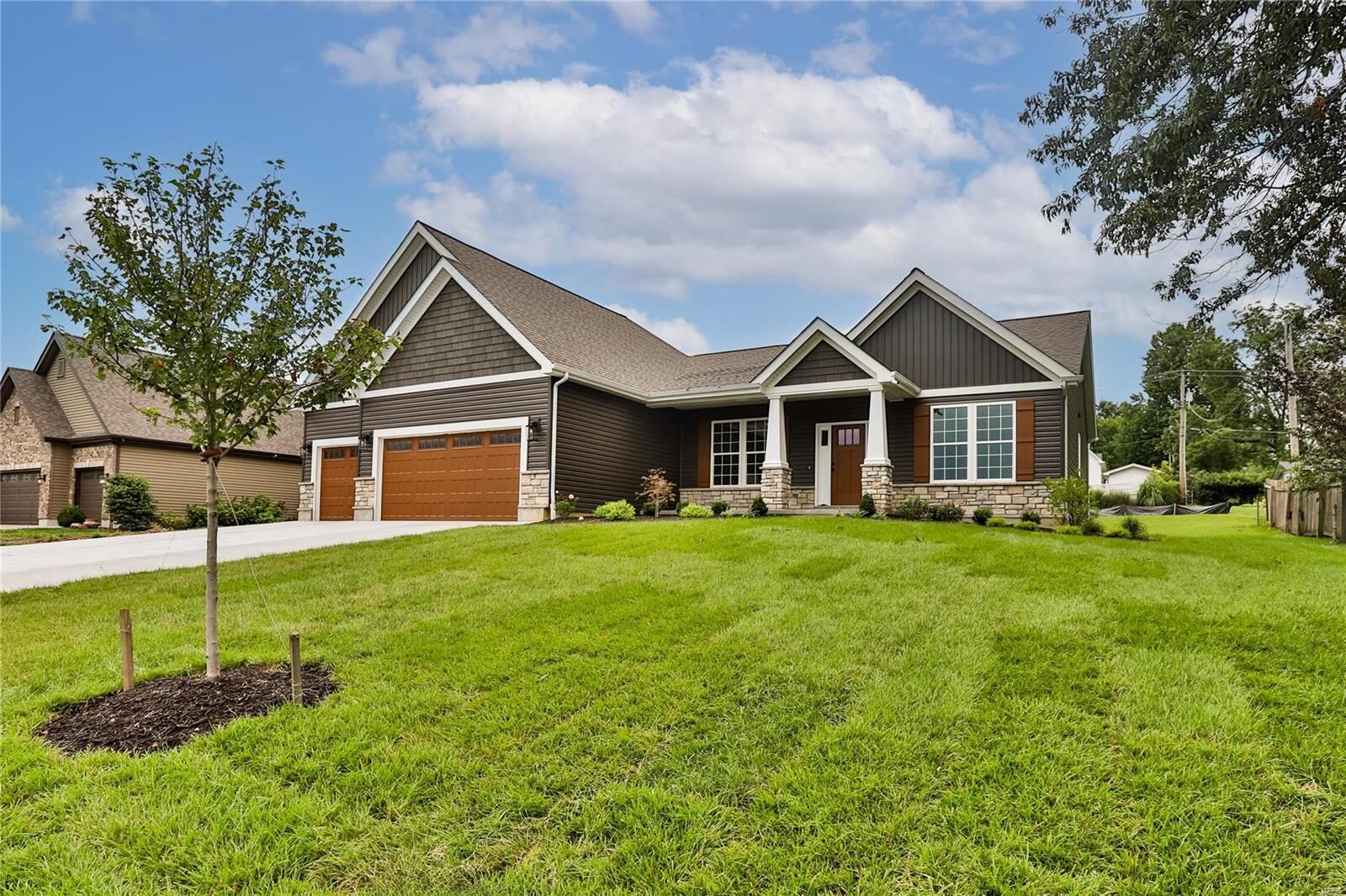 Property Photo: 607 Joyce Ann Drive MO 63021