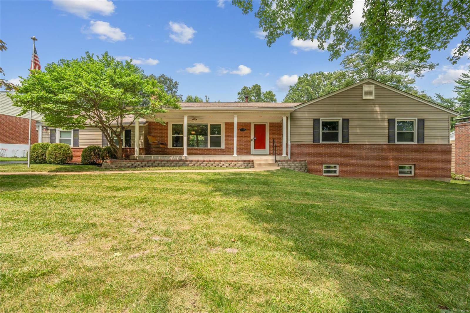 Property Photo:  1113 Whitecliff Drive  MO 63122 