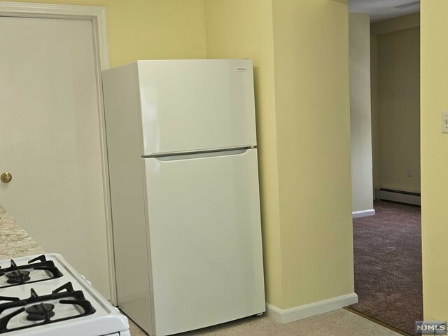 Property Photo:  123 Lexington Avenue B  NJ 07628 