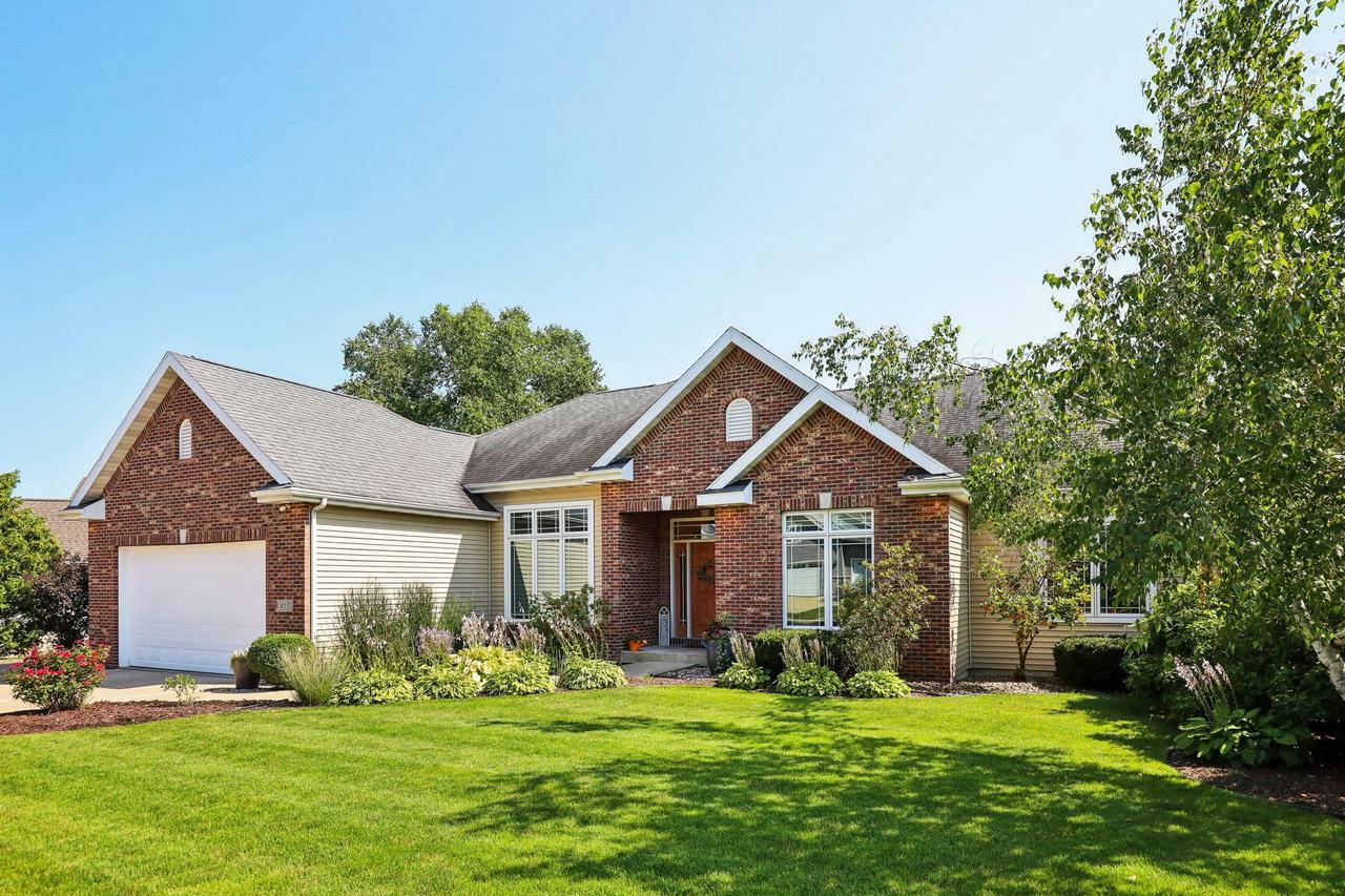 Property Photo:  453 Matterhorn Drive  WI 53593 