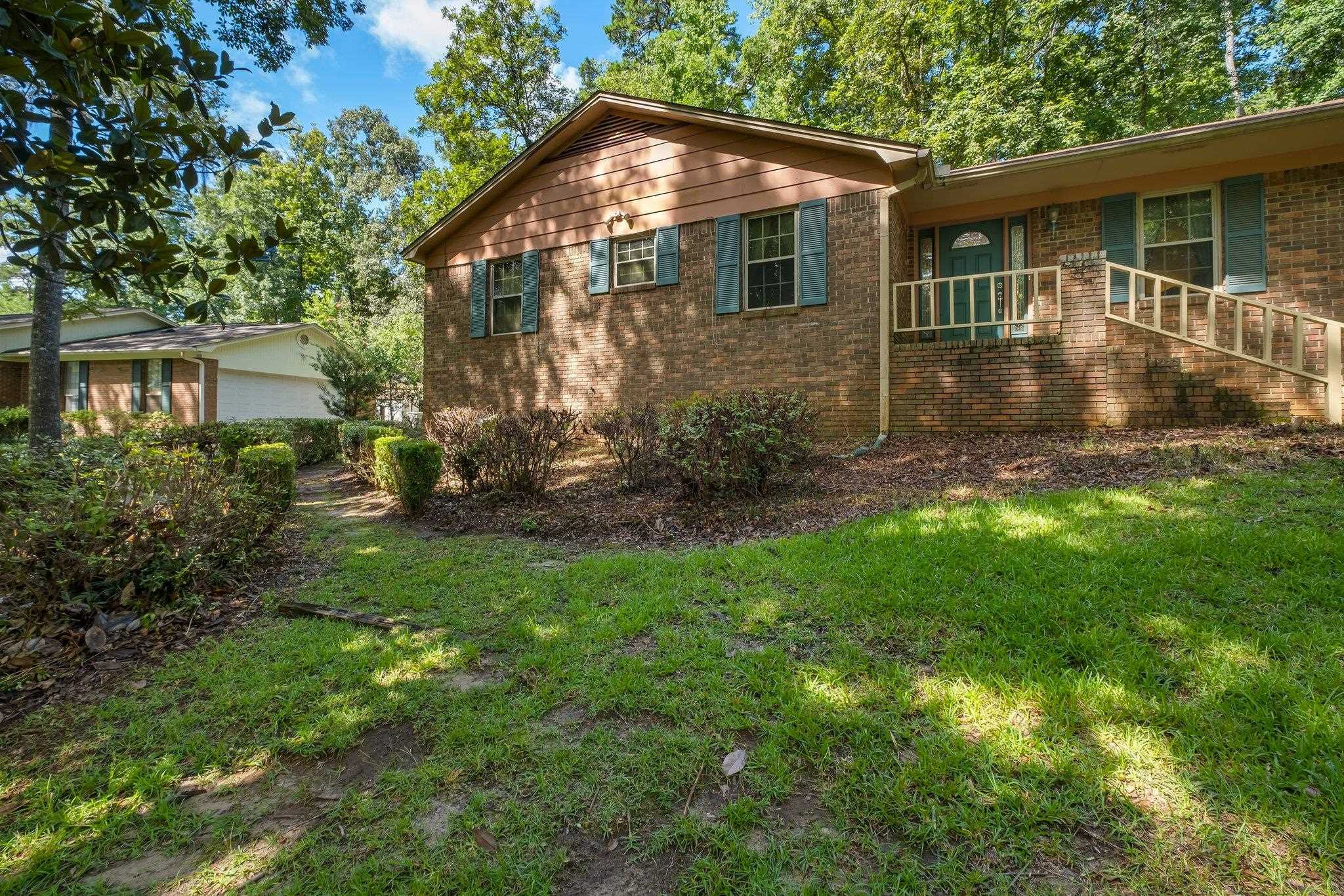 Property Photo:  3456 Mahoney Drive  FL 32309 