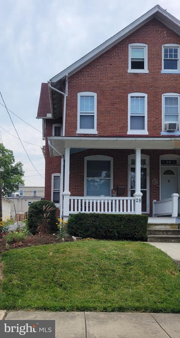 Property Photo: 28 E Walnut Street PA 19607