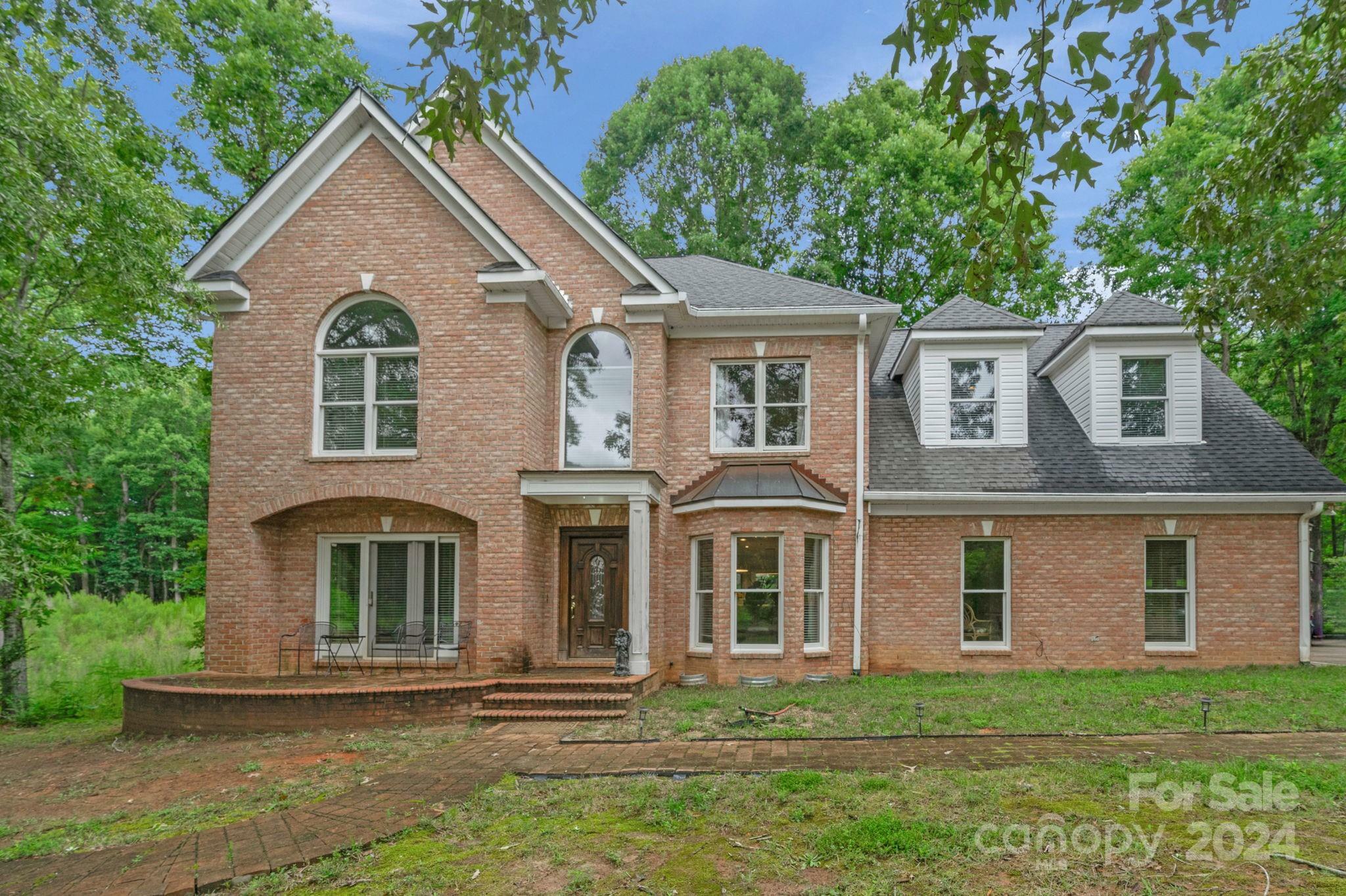 15610 Youngblood Road  Charlotte NC 28278 photo