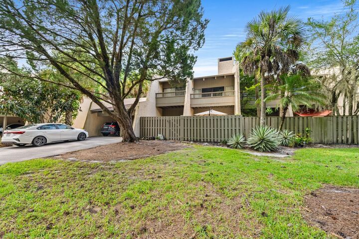 Property Photo: 121 Tomoka Trail C FL 32779