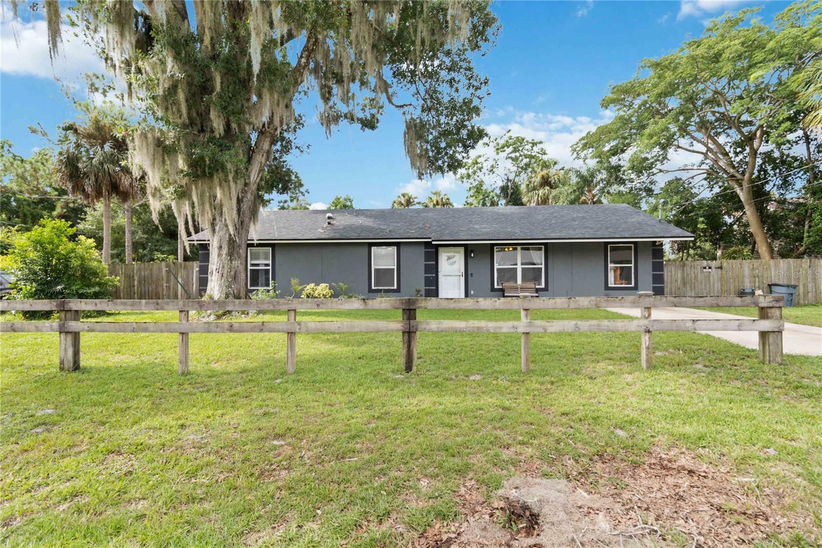 Property Photo:  117 Stevens Avenue  FL 32766 