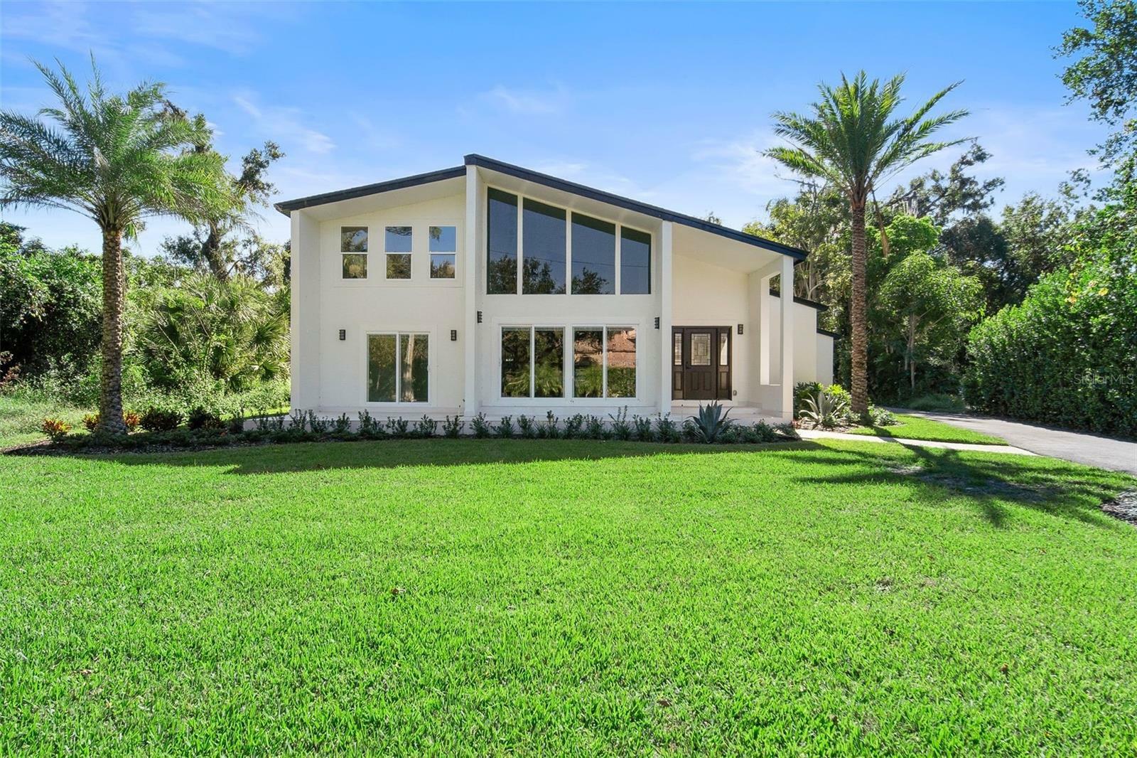 Property Photo:  4 Chase Road  FL 34786 