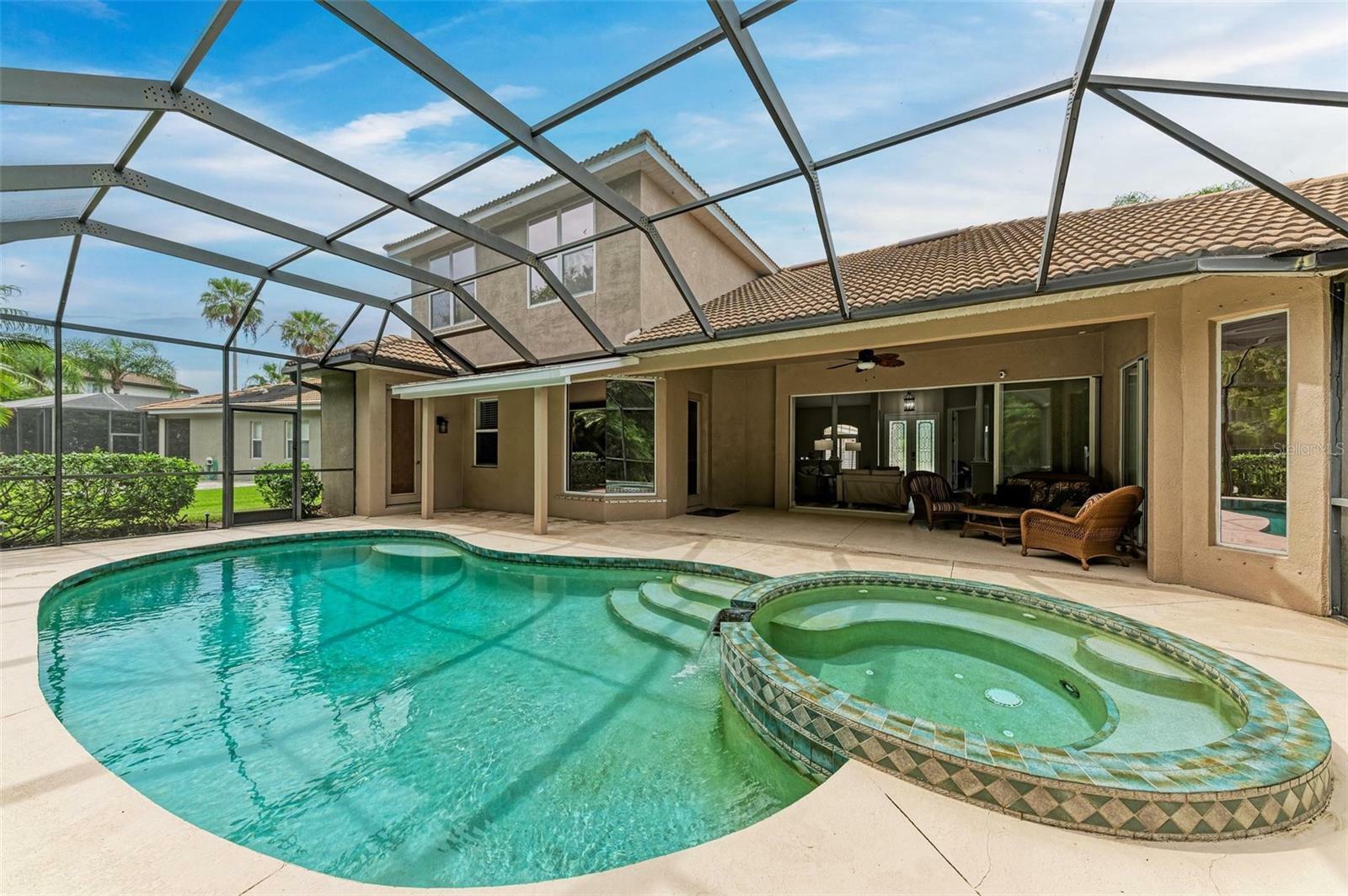 Property Photo:  7526 Camden Harbour Drive  FL 34212 