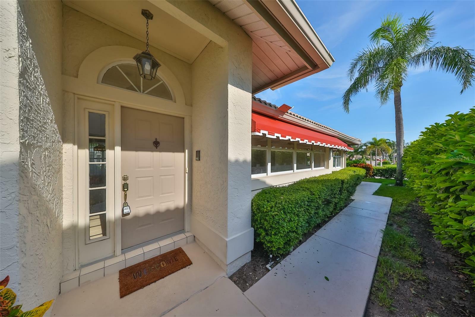 Property Photo: 4613 Muirfield Drive FL 34210