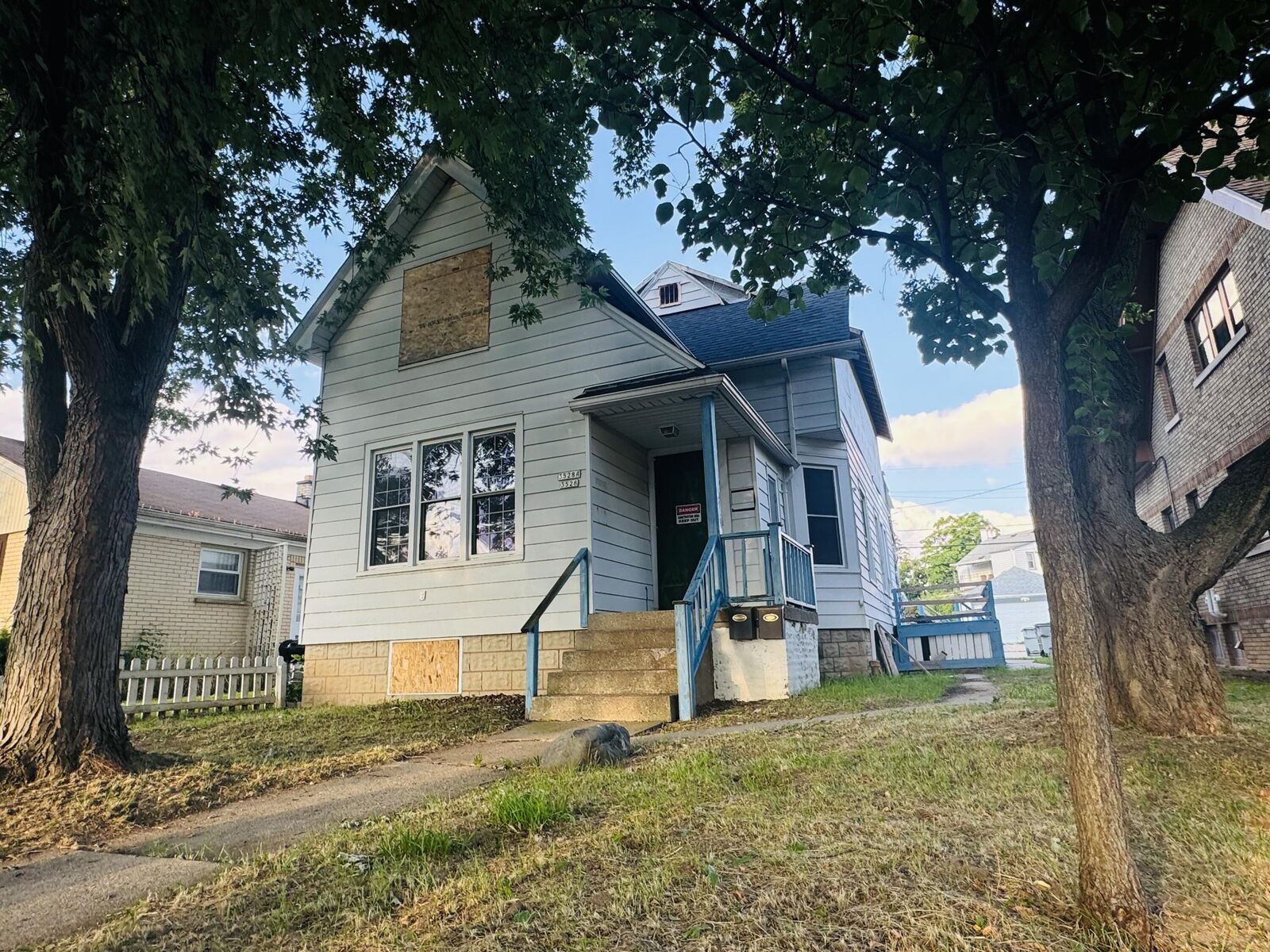 Property Photo:  3528 N 87th St  WI 53222 