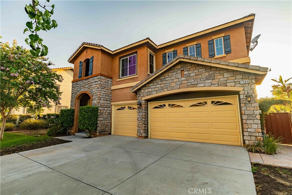 7484 Sequoia Lane  Highland CA 92346 photo