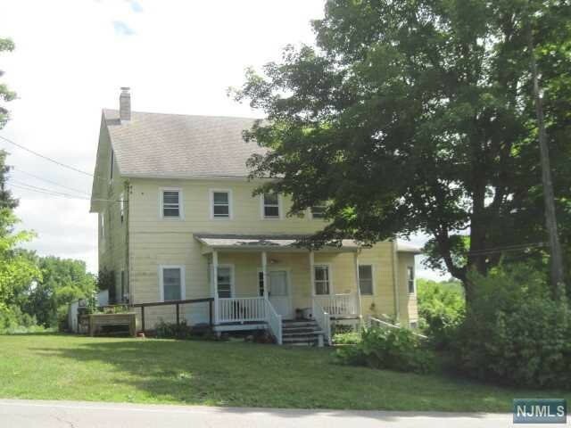 Property Photo:  17 Maple Grange Road  NJ 07418 