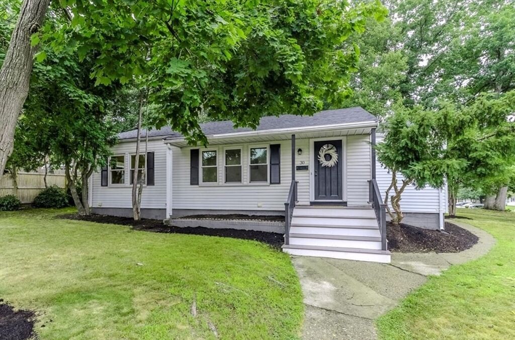 Property Photo: 30 Lariviere Rd MA 01701