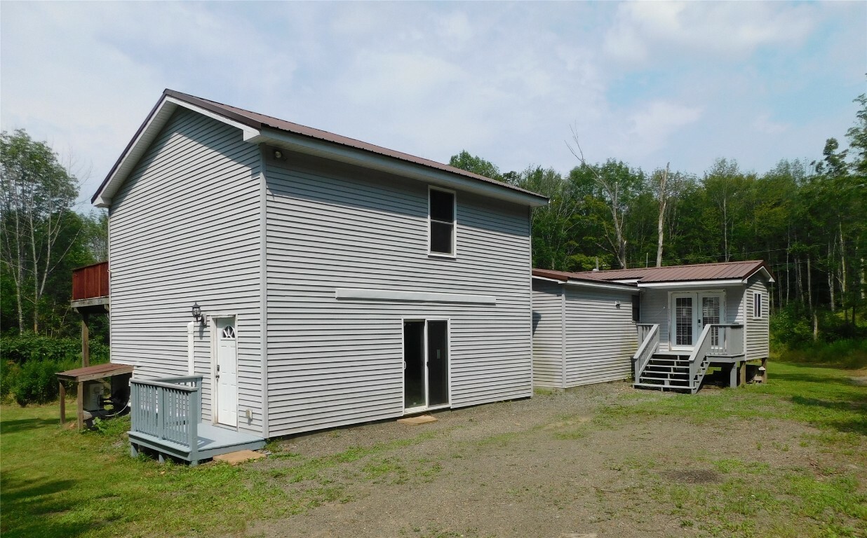 Property Photo:  945 Anne Road  NY 13865 