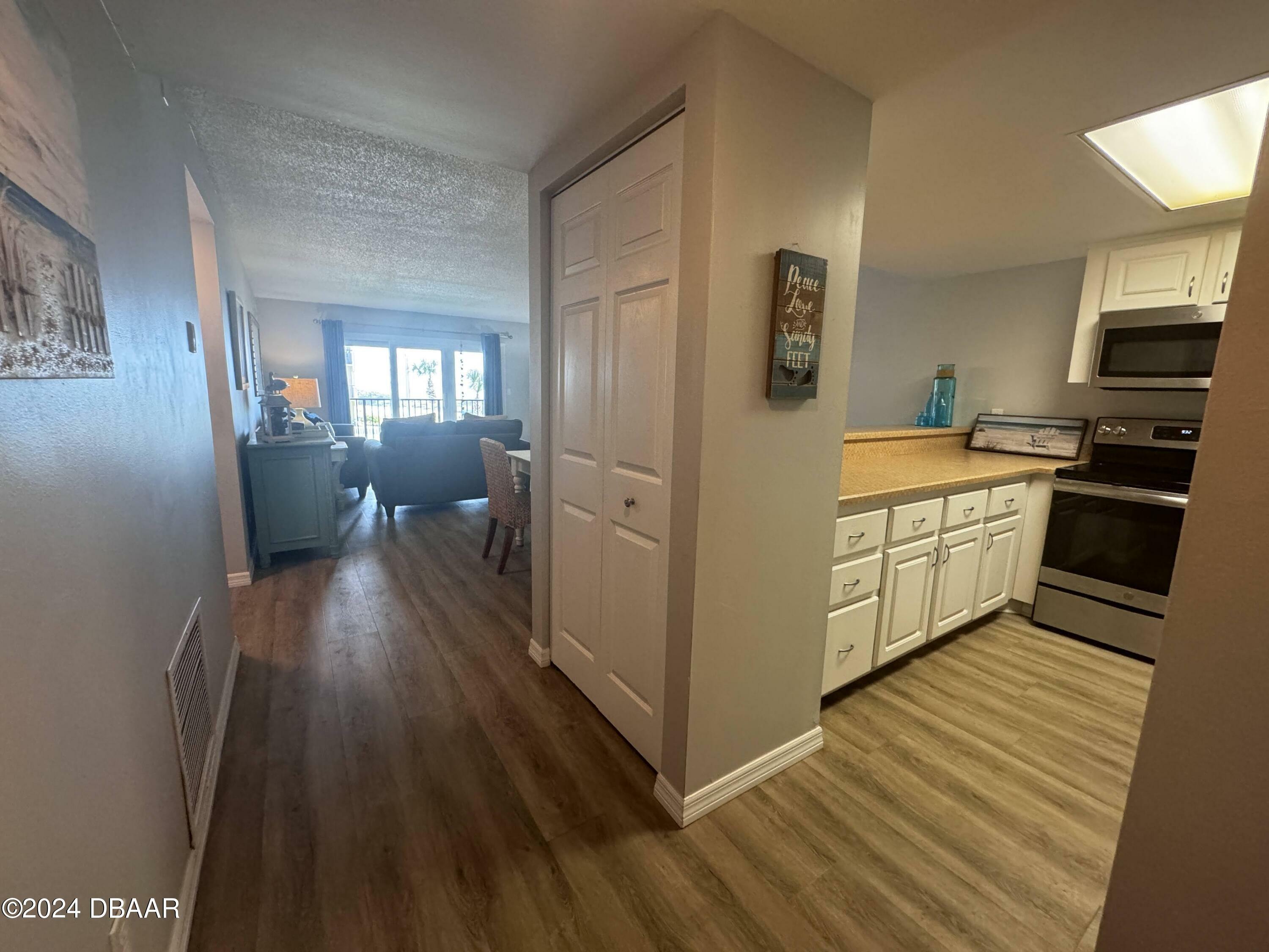 Photo de la propriété:  2100 Ocean Shore Boulevard  FL 32176 