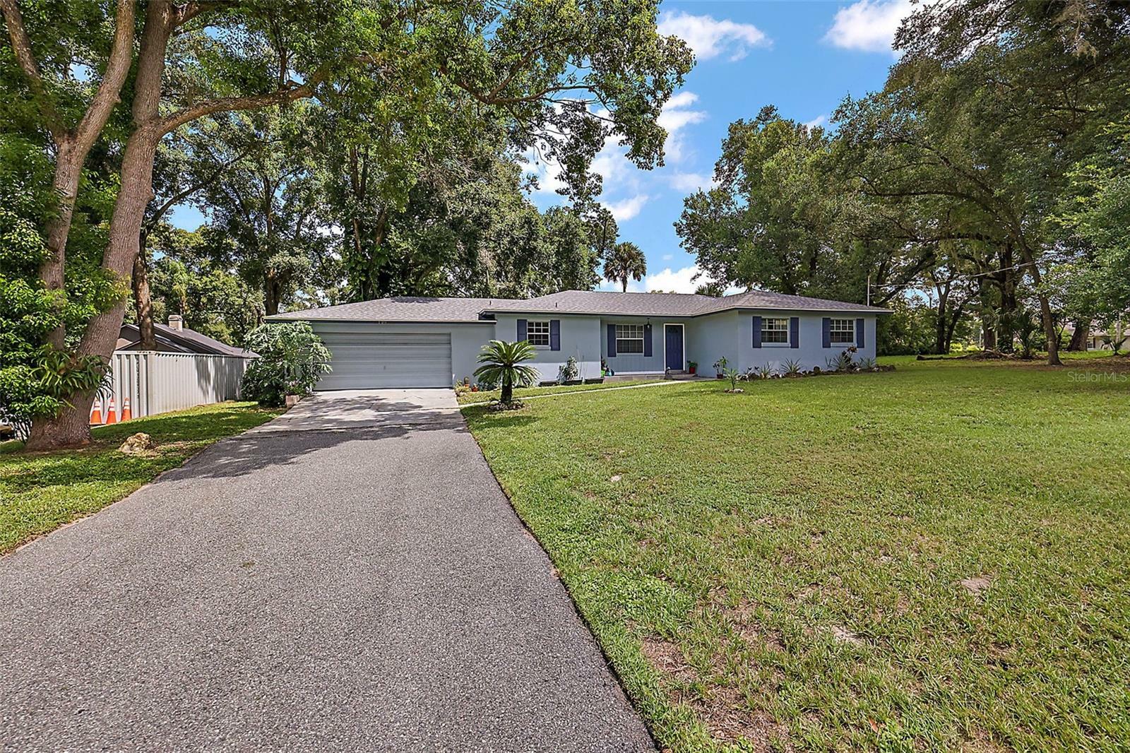 Property Photo:  25343 Flossmoor Street  FL 32776 