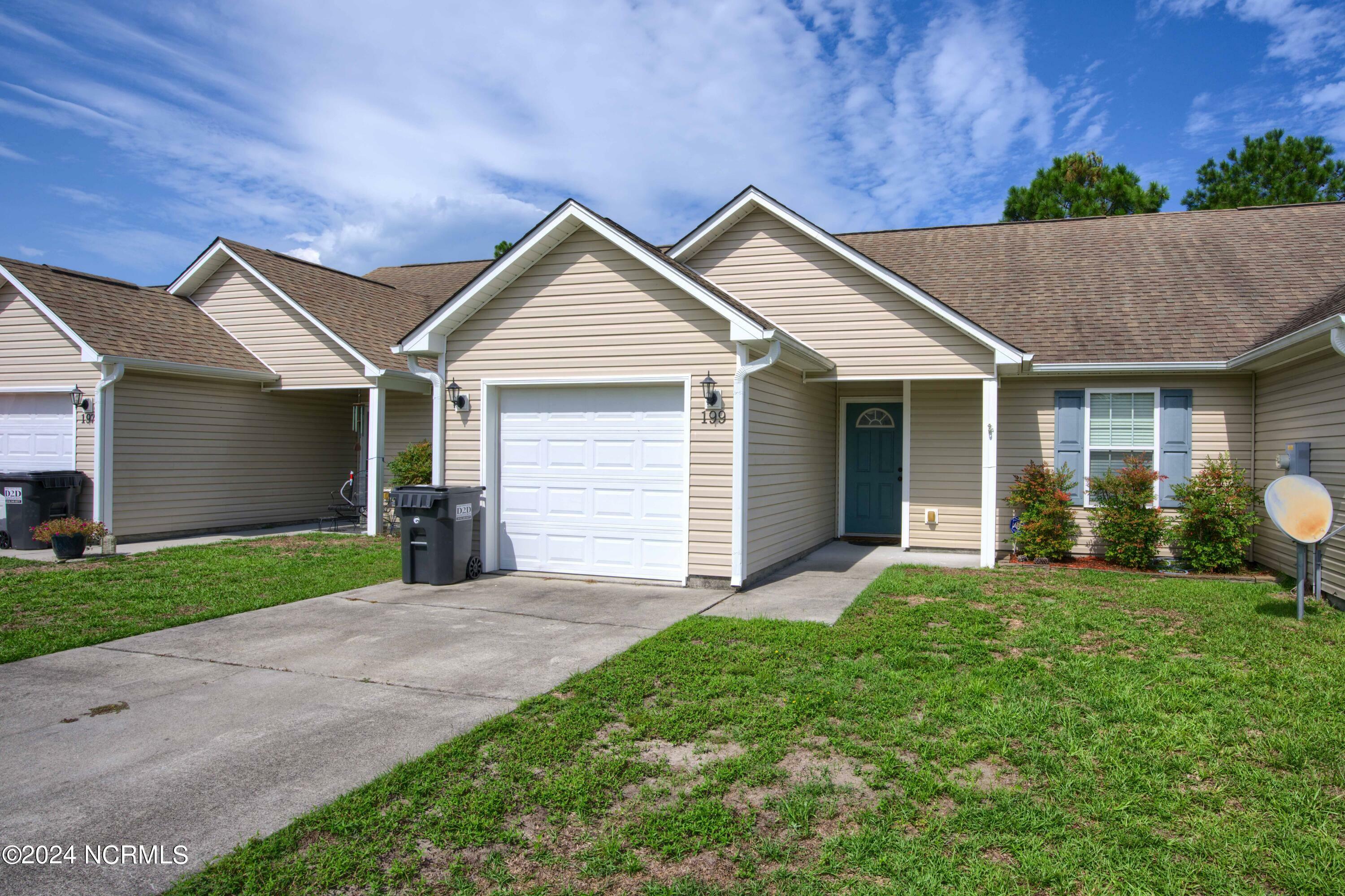 Property Photo:  199 Pine Hollow Road  NC 28445 