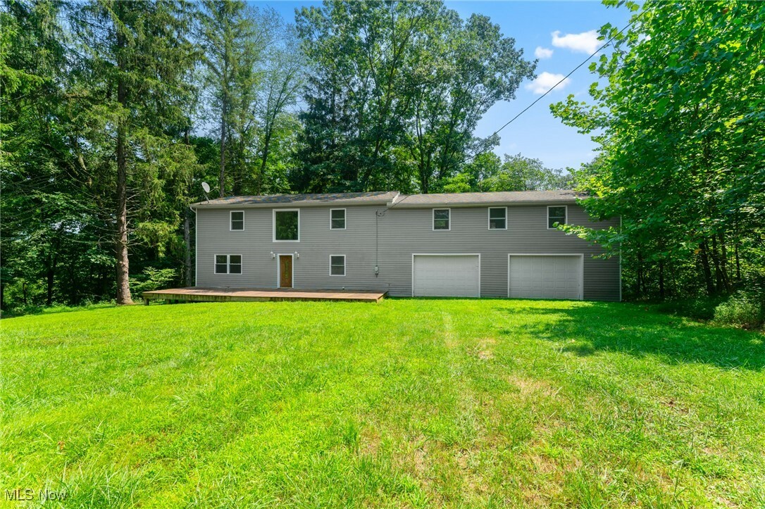 Property Photo:  13194 Old Fredericktown Road  OH 43920 