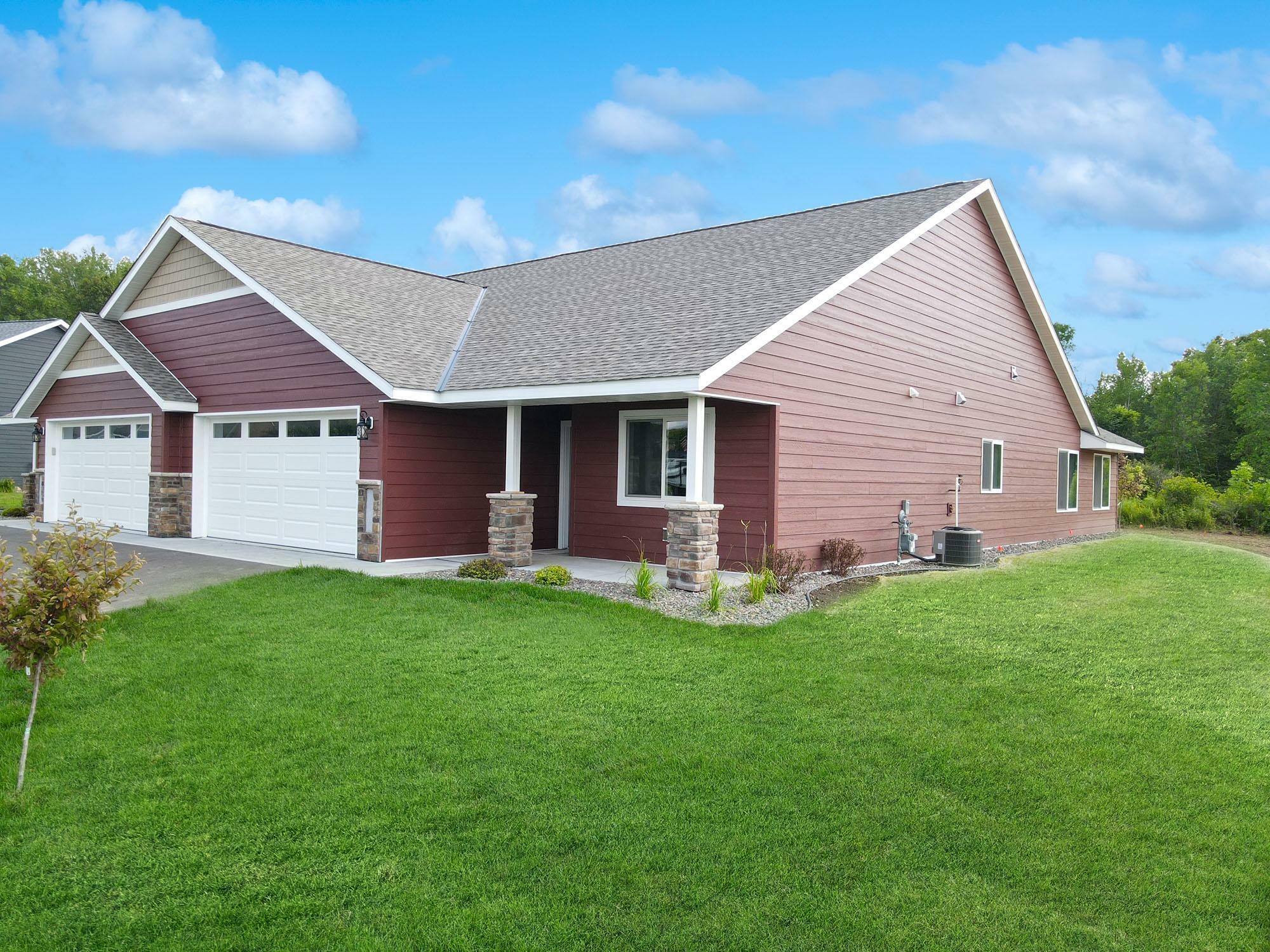 Property Photo:  745 Hilltop Lane  WI 54024 