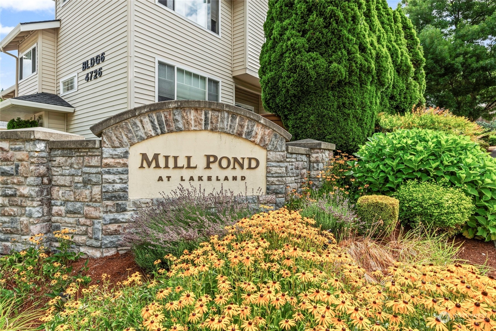 4724 Mill Pond Drive SE 703  Auburn WA 98092 photo