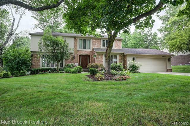 Property Photo: 29837 High Valley Court MI 48331