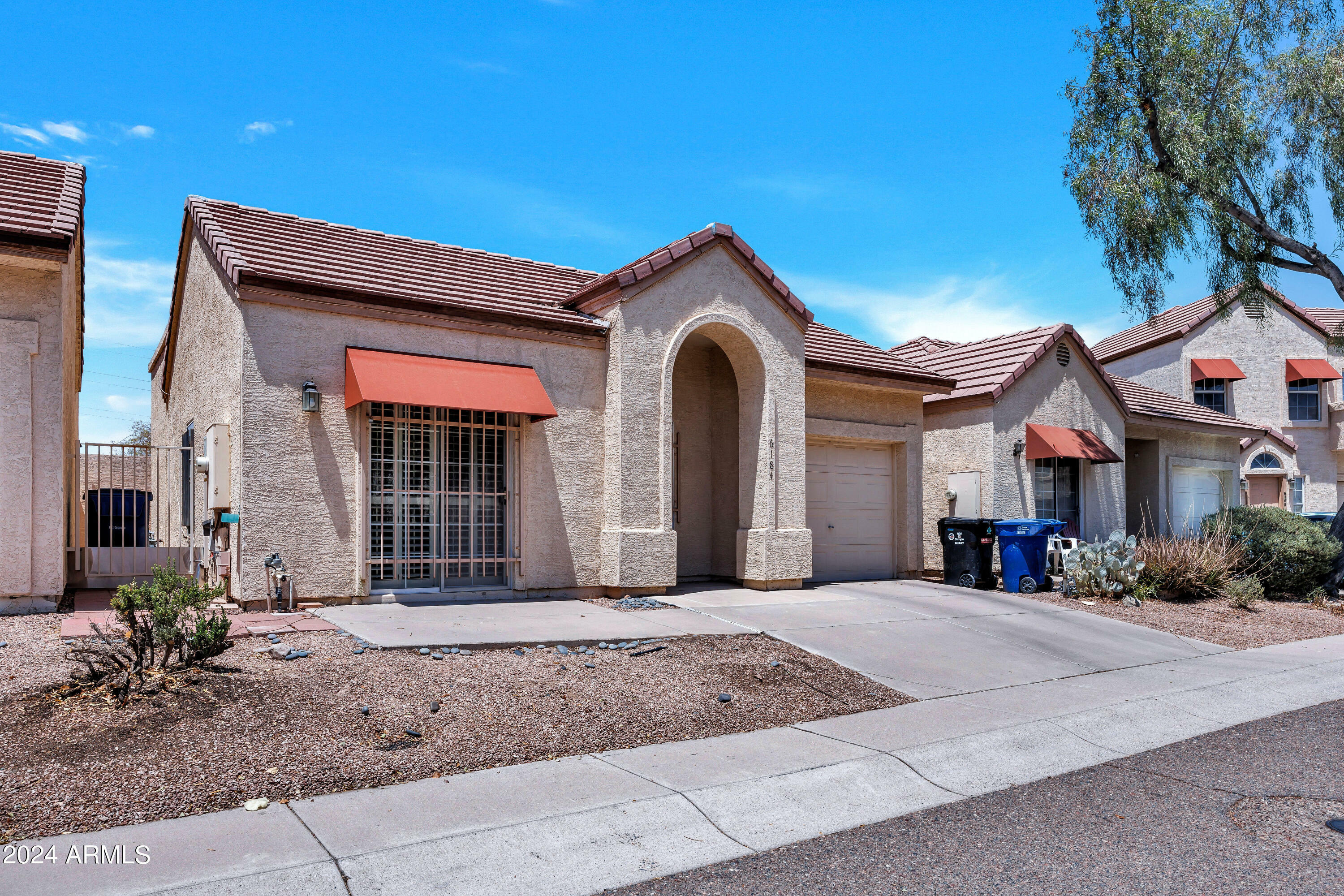 Property Photo:  6184 S Colonial Way  AZ 85283 