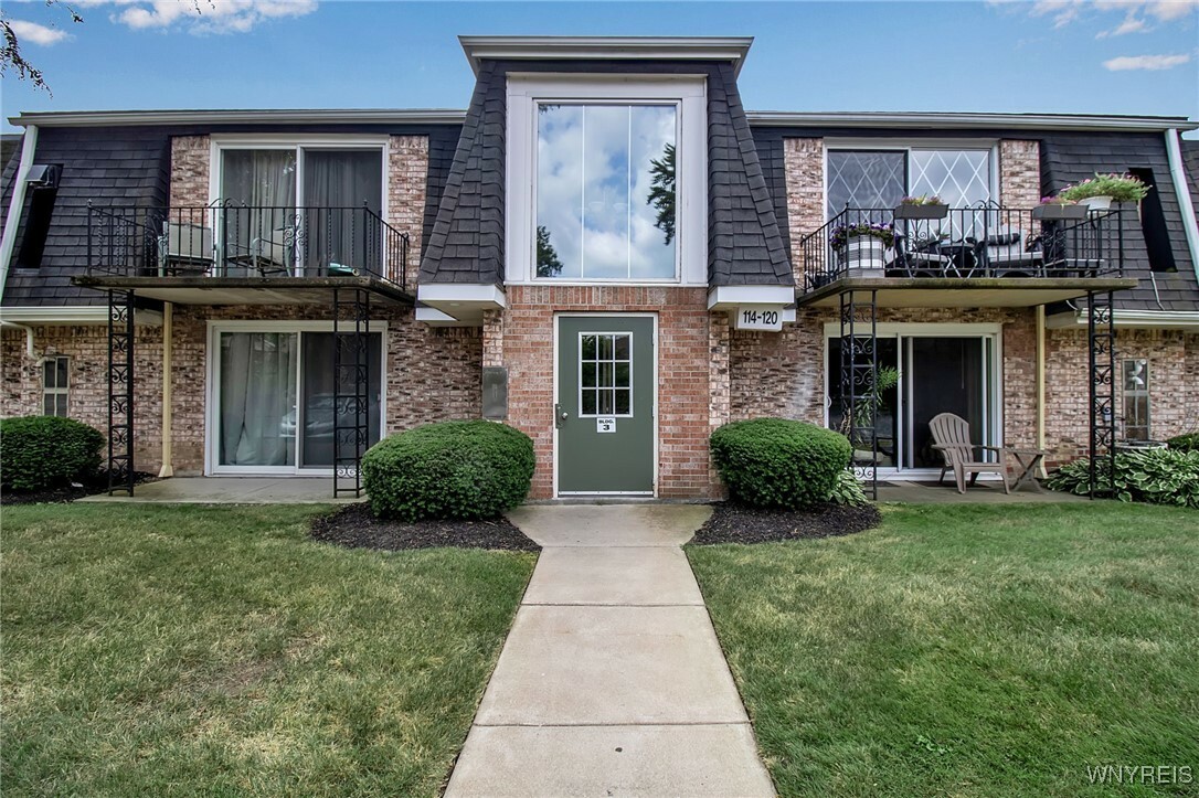 Property Photo: 116 Foxberry Drive A NY 14068