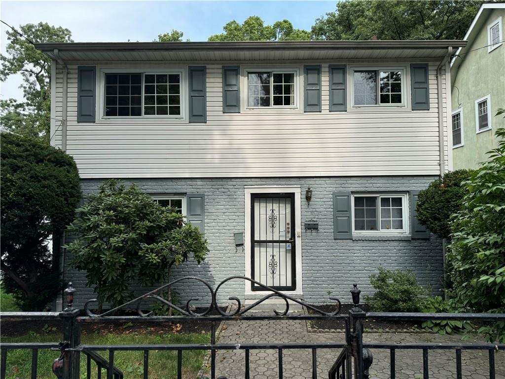 Property Photo:  415 Warwick Avenue  NY 10553 