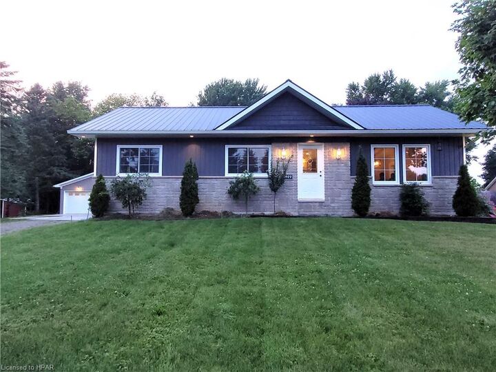 Property Photo: 1077 Queen Street ON N0G 2X0