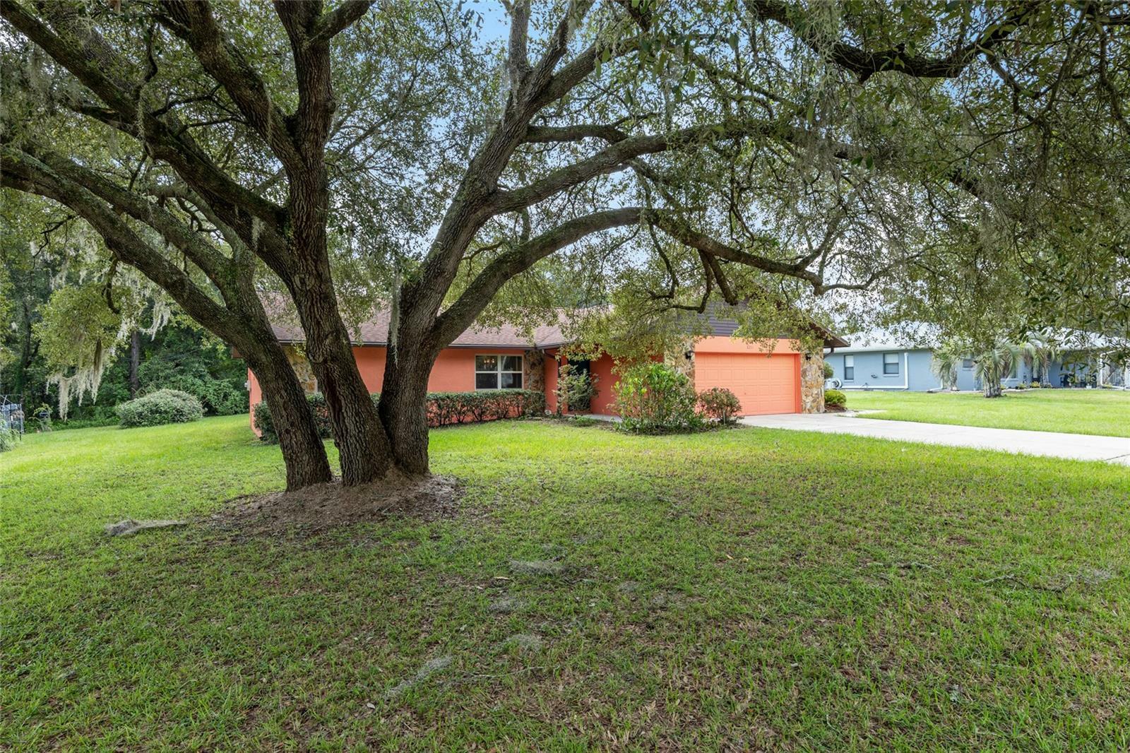 Property Photo:  8231 SW 202nd Terrace  FL 34431 