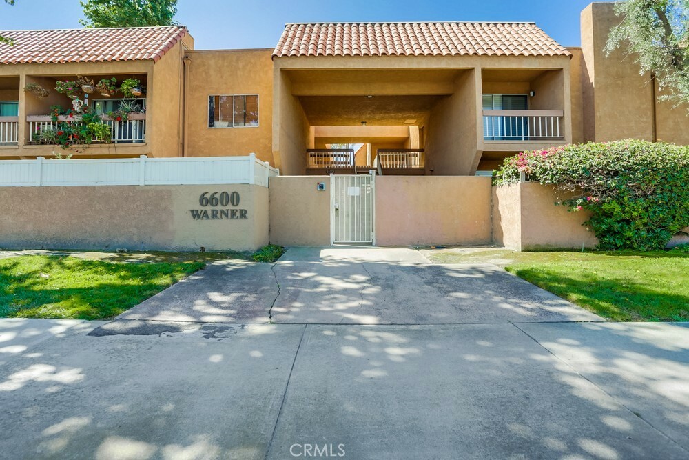 6600 Warner Avenue 28  Huntington Beach CA 92647 photo