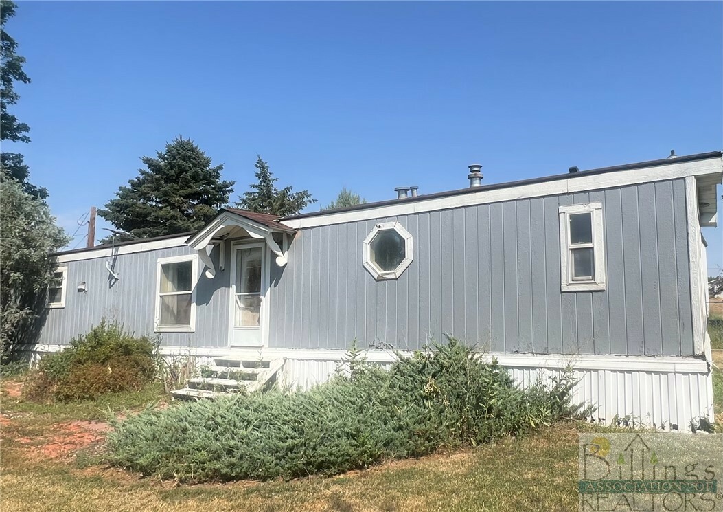 Property Photo:  3729 Mallard Dr Trailer 2  MT 59106 