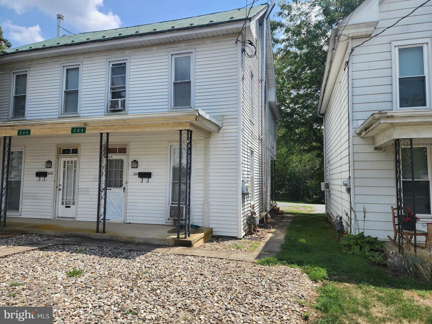 Property Photo:  204 E Garfield Street  PA 17257 