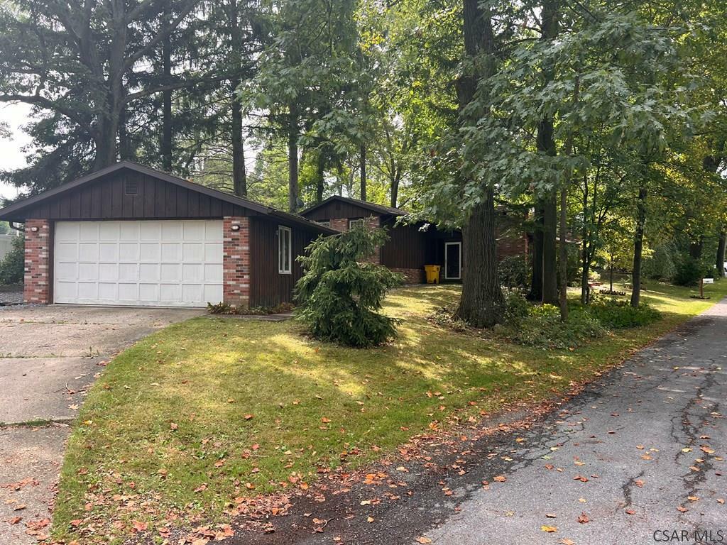 Property Photo:  103 Crestview Drive  PA 15904 