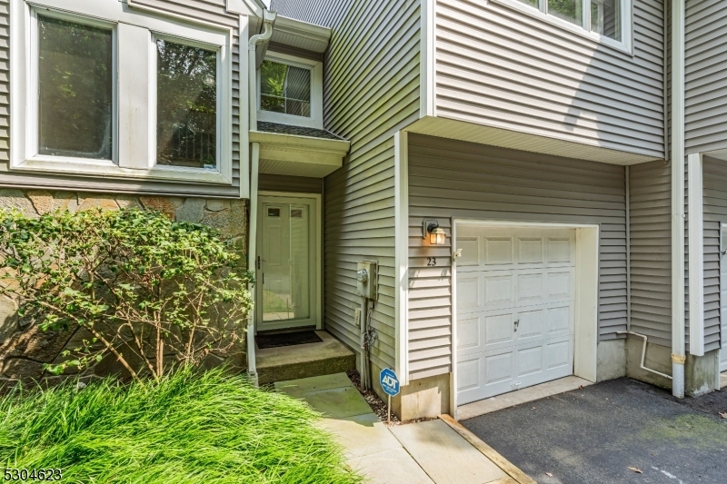 Property Photo:  23 Braemar Dr  NJ 07866 