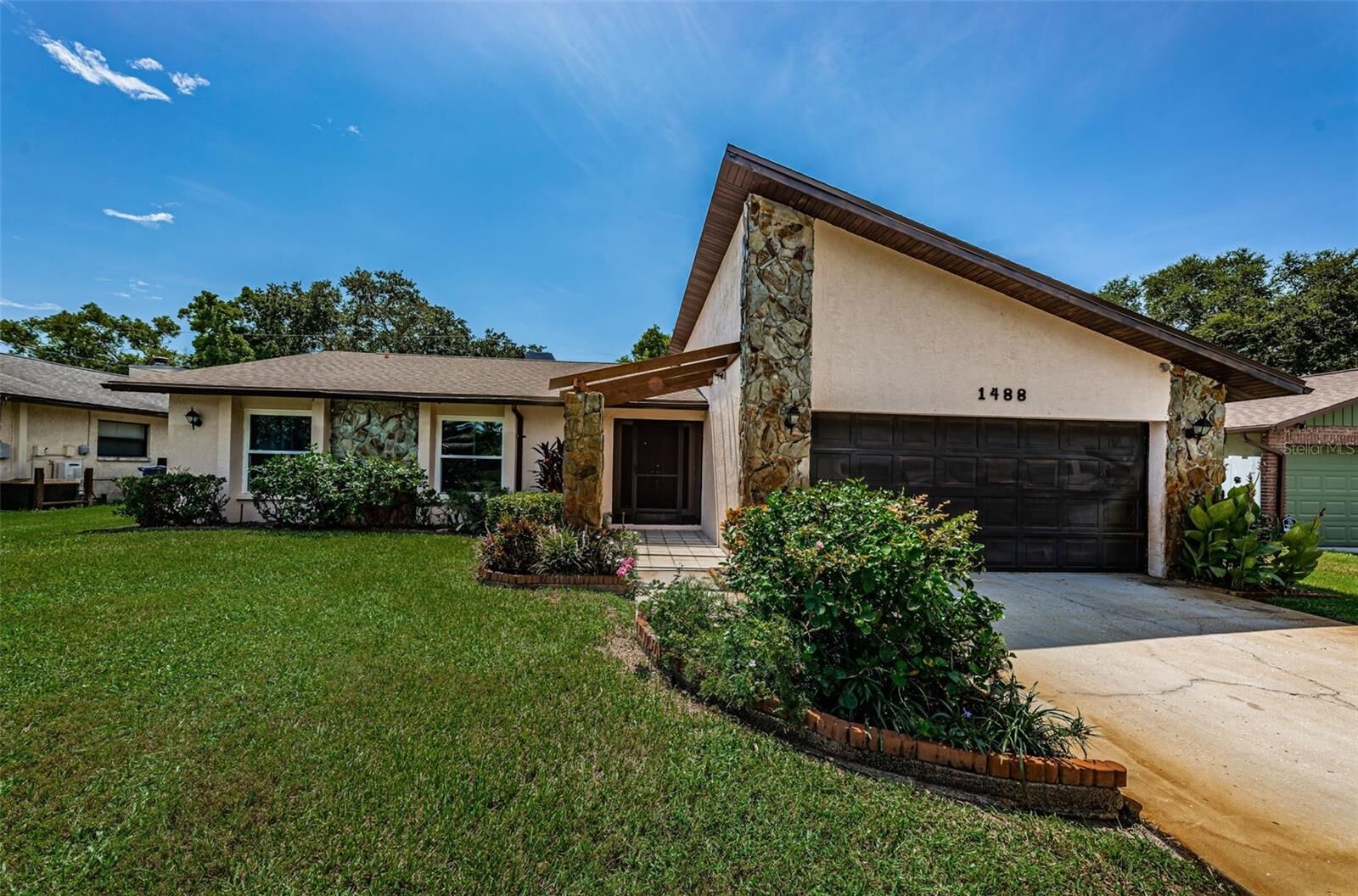 Property Photo:  1488 Patricia Avenue  FL 34698 