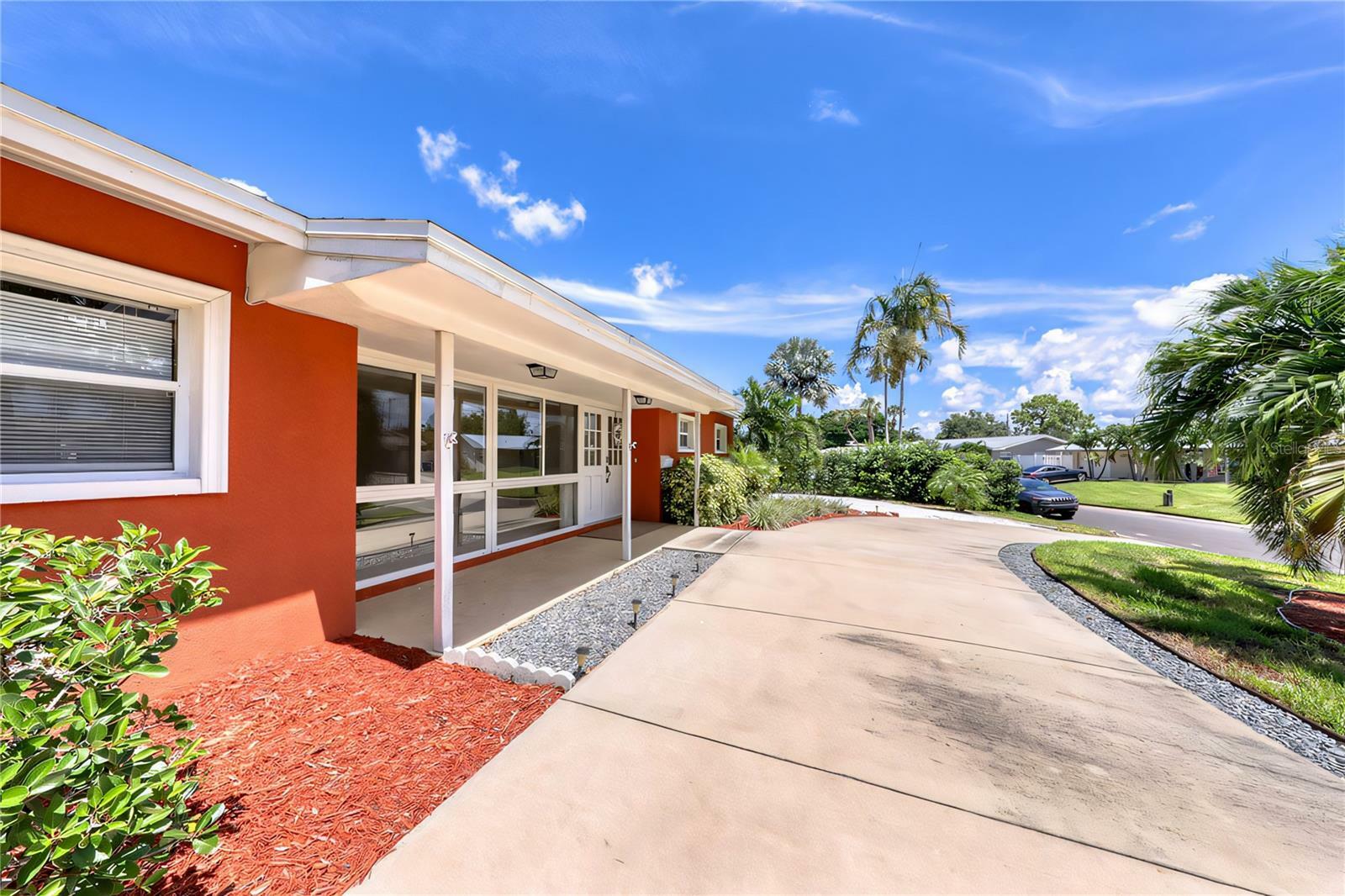 Property Photo:  5231 41st Street S  FL 33711 