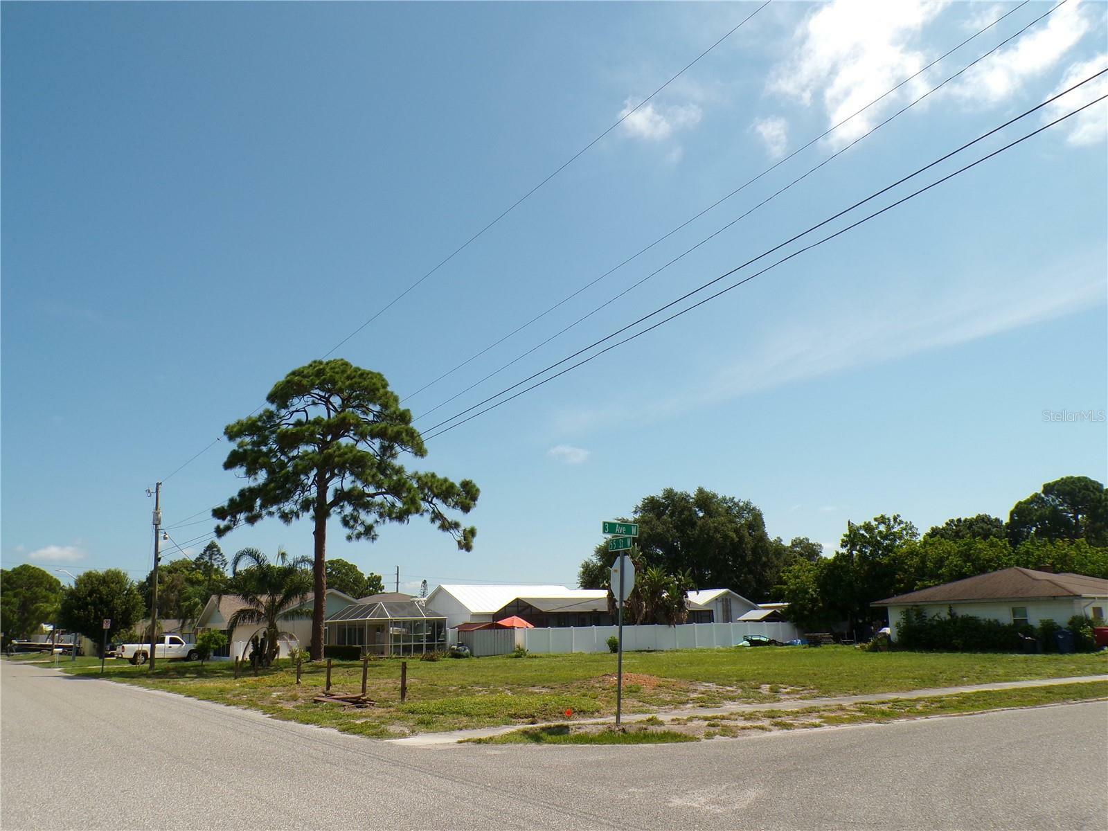 Property Photo:  000 3rd Avenue W  FL 34209 