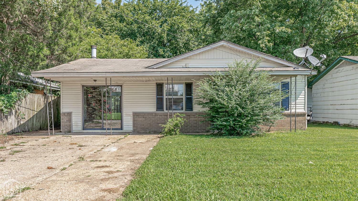 Property Photo:  418 Tennessee Street  AR 72315 