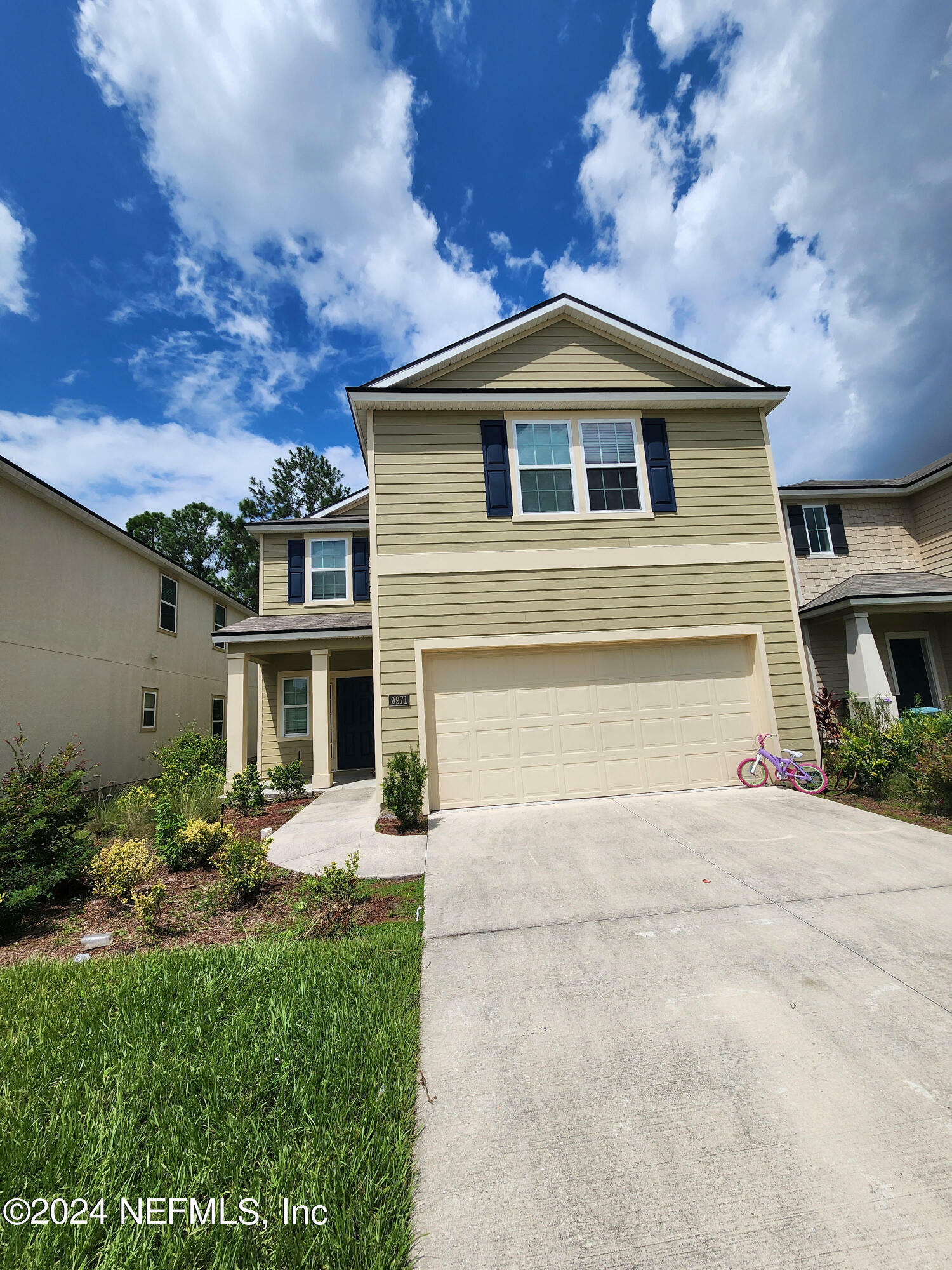 Property Photo:  9971 Sitting Fox Court  FL 32222 