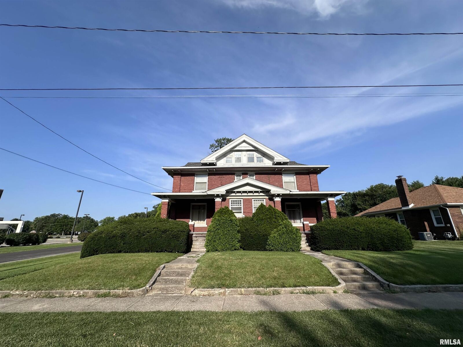 Property Photo: 918 &Amp 920 N Seminary Street IL 61401