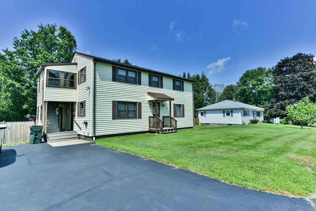 Property Photo:  4 Marshall Terrace  MA 01571 