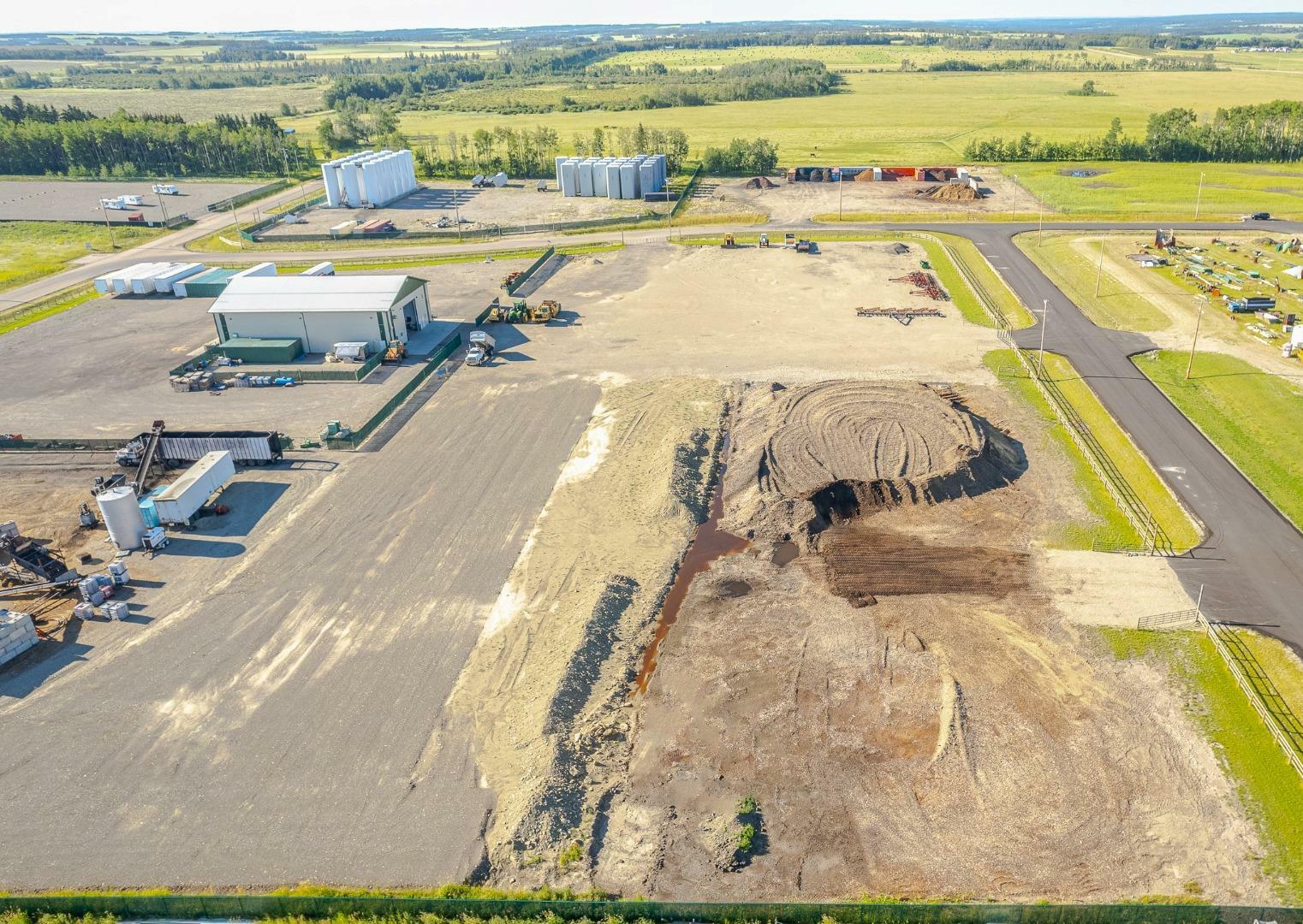 Photo de la propriété:  #111-32532 Rr42  AB T0M 1X0 