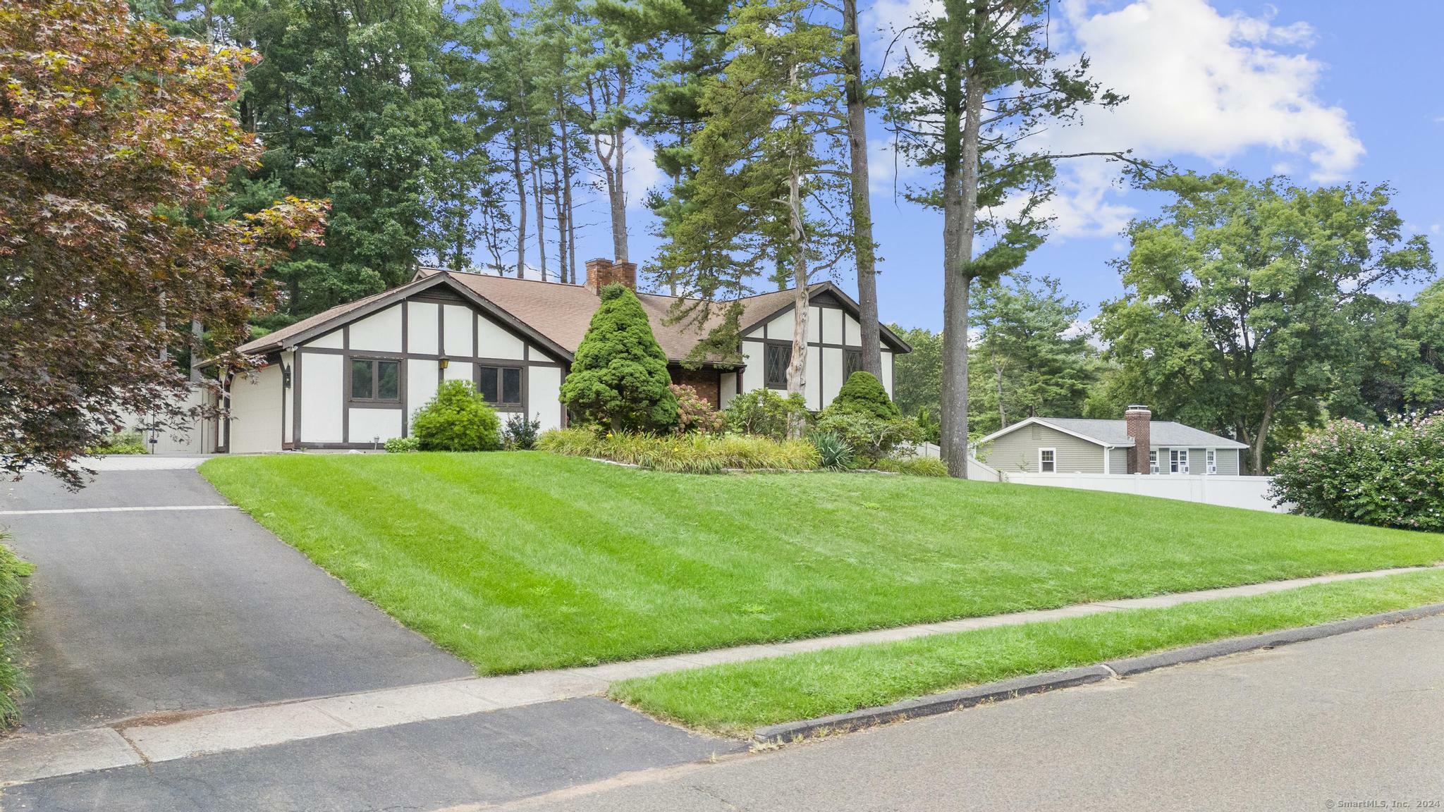 Property Photo:  22 Quail Hollow Drive  CT 06489 