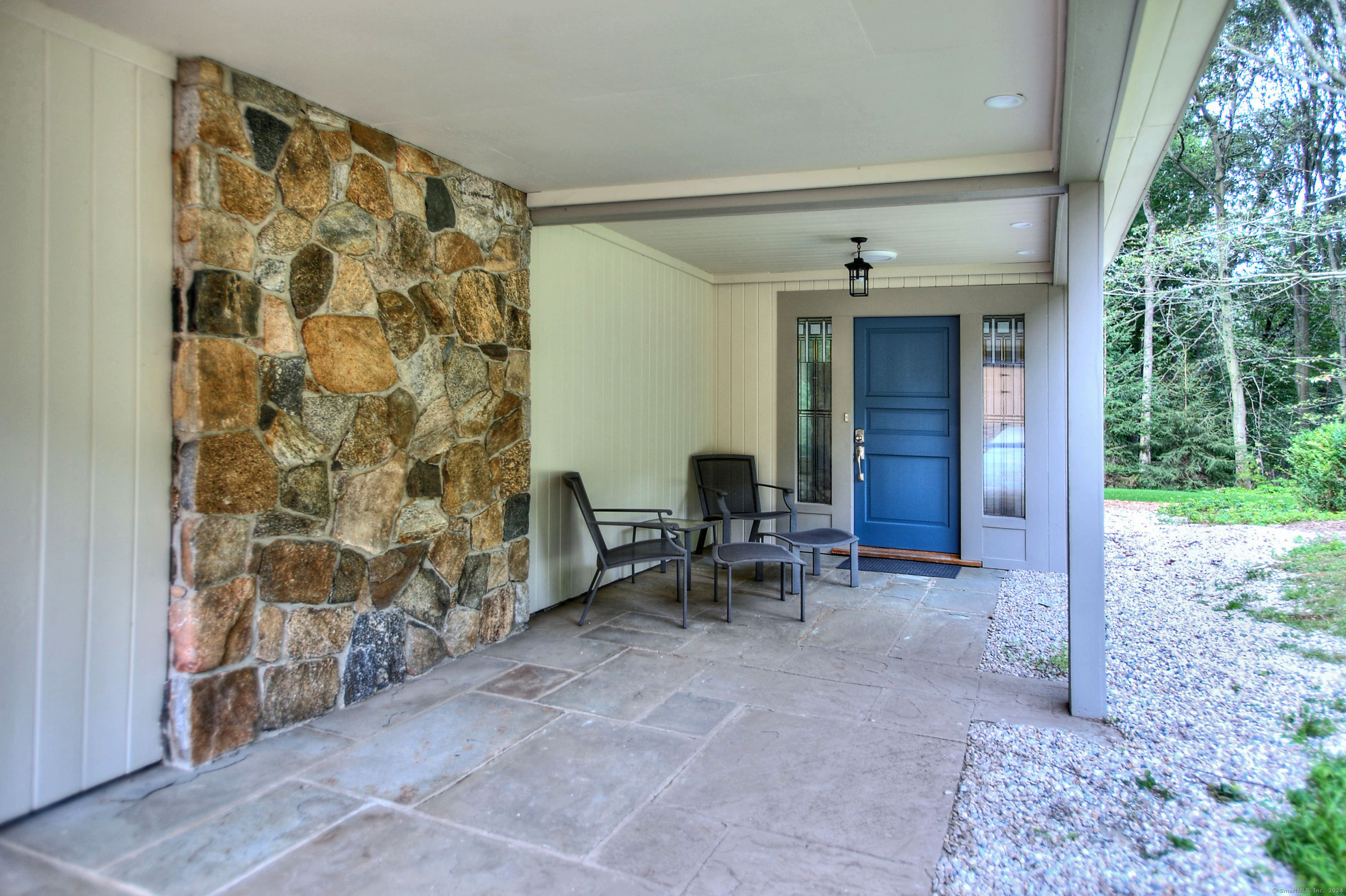 Property Photo:  208 Bayberry Lane  CT 06880 