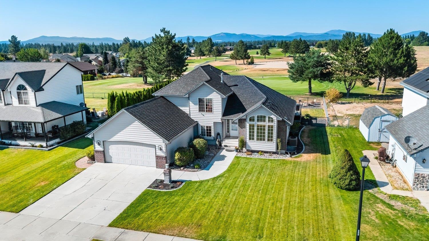 Property Photo: 1415 E 6th St WA 99006