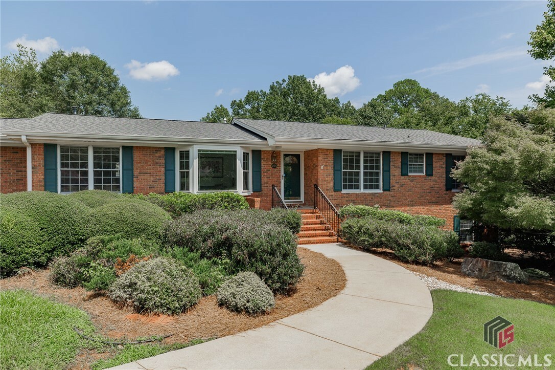 Property Photo:  275 Woodward  GA 30606 