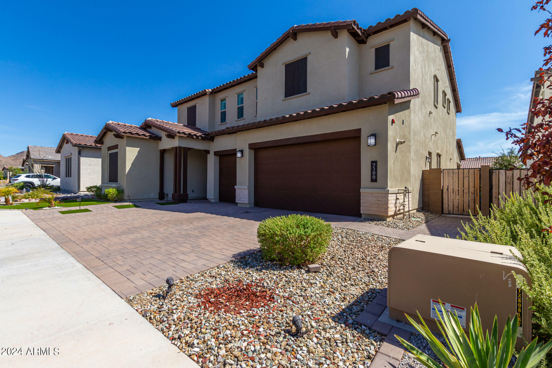 Property Photo:  7199 W Pinnacle Vista Drive  AZ 85383 